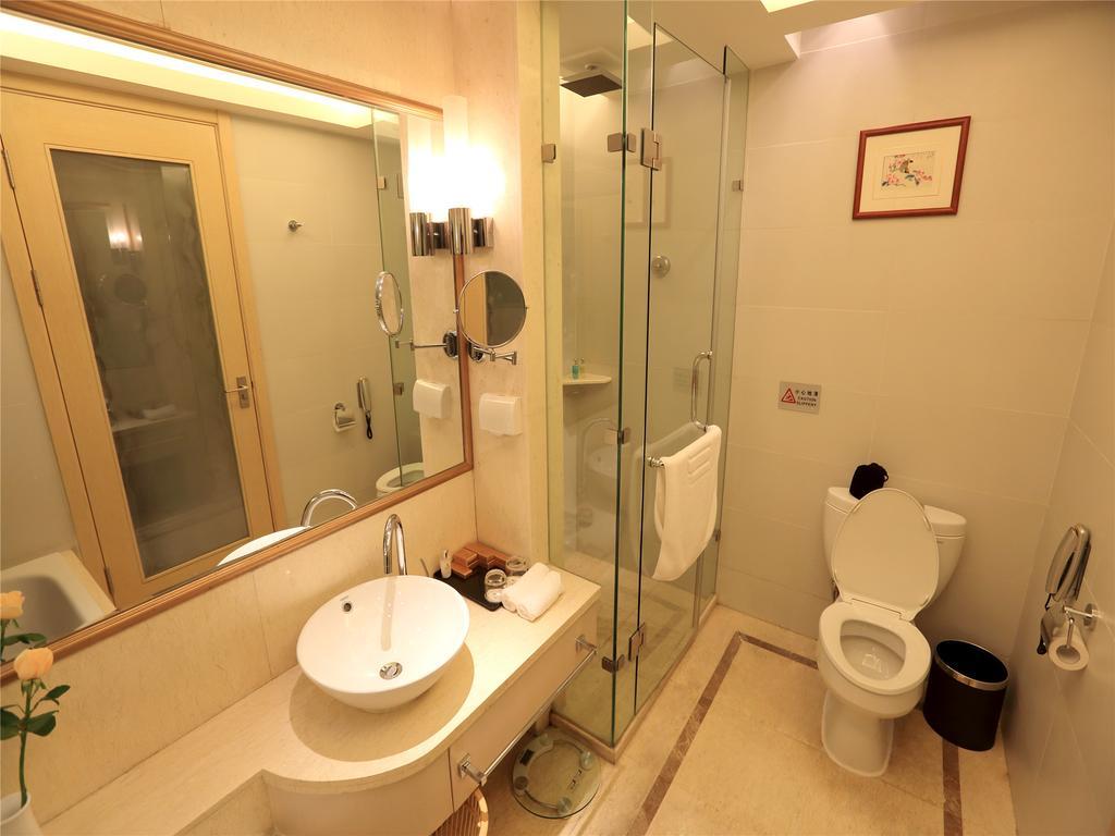 Golden Mountain International Hotel Laiyang Екстериор снимка
